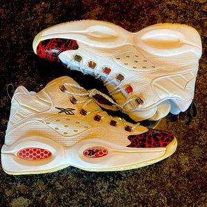 Reebok The Question ‘The Prototype’ Men’s 10.5 -used worn only once - no box